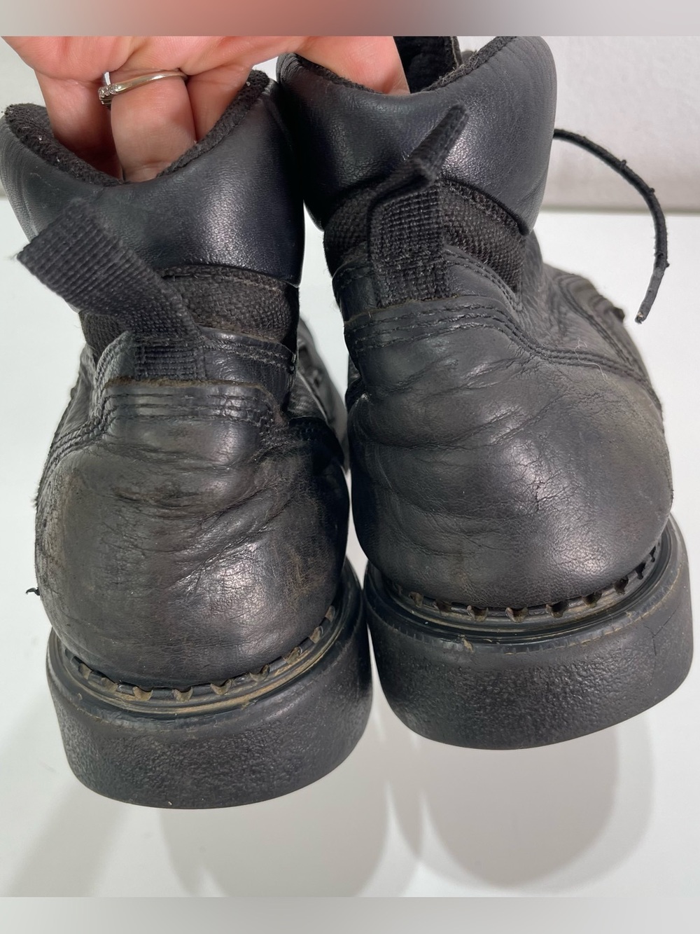 Red Wing Work Boots Men's 11 B F2413-05 USA Leather Black Distressed Outdoor - Picture 5 of 8